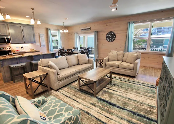 Holiday home Koastal Kabana At Romeo By Youngs Suncoast *