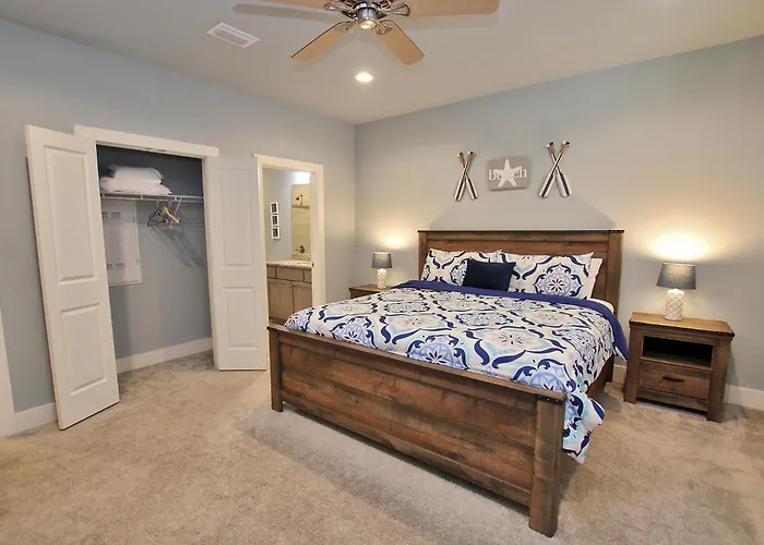 Holiday home Koastal Kabana At Romeo By Youngs Suncoast
