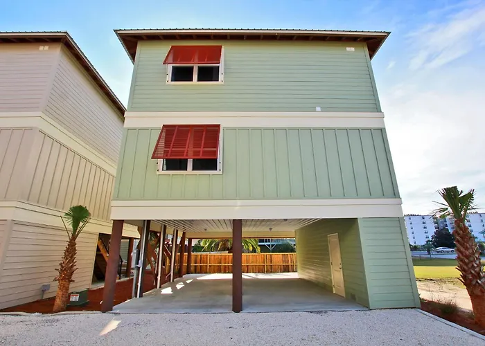 Koastal Kabana At Romeo By Youngs Suncoast Holiday home